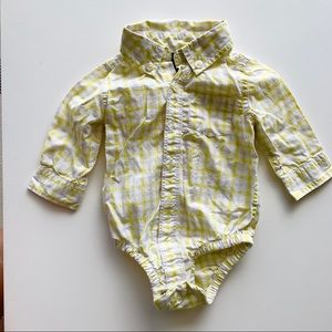 EUC/VGUC sz 3/6 Gap button up bodysuit